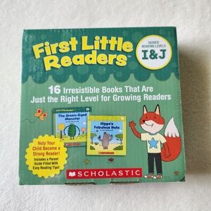 New! Still in Plastic - Scholastic First Little Readers Set